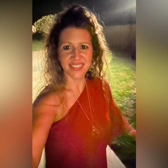 Pretty one shoulder dress. Worn twice. Size medium. - Picture 3 of 3